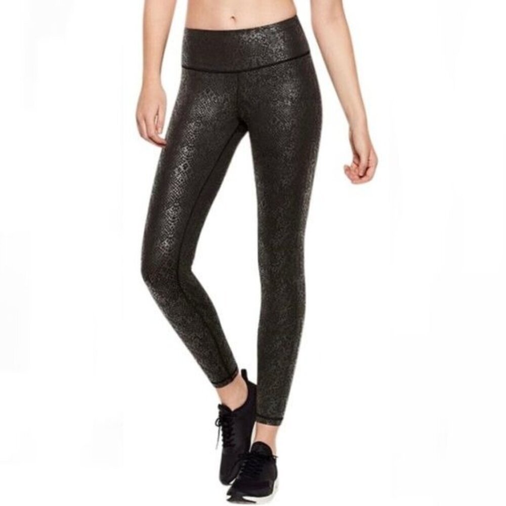 Victoria’s Secret Sport Knockout Black Snakeskin Full Length Leggings Women S